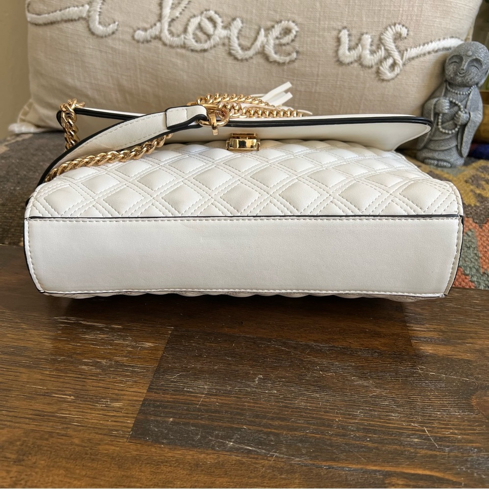 ❗️SOLD ❗️Tory Burch Fleming White Leather Flap Chain Convertible ShoulderBag - Picture 8 of 17
